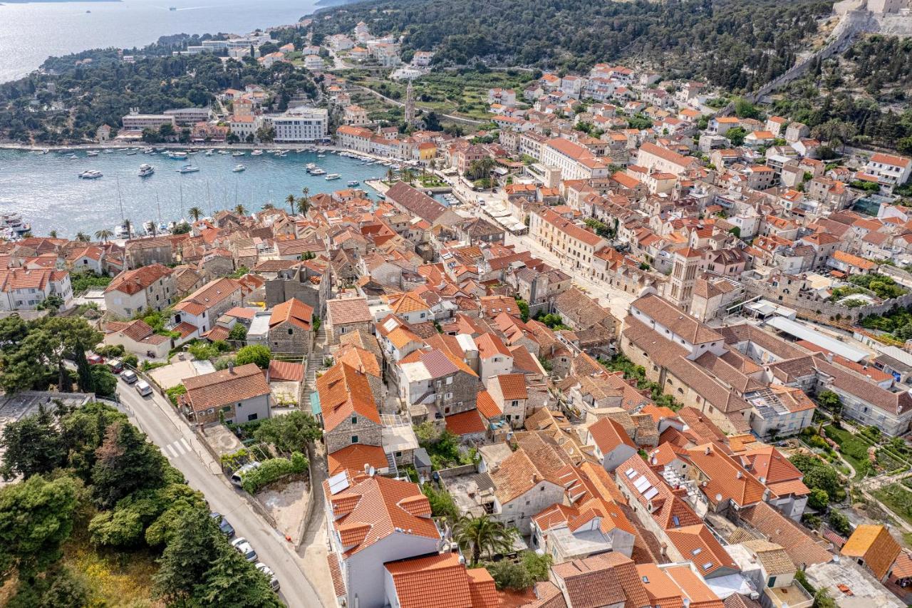 Villa Capitis In The Center Hvar Town Exteriér fotografie