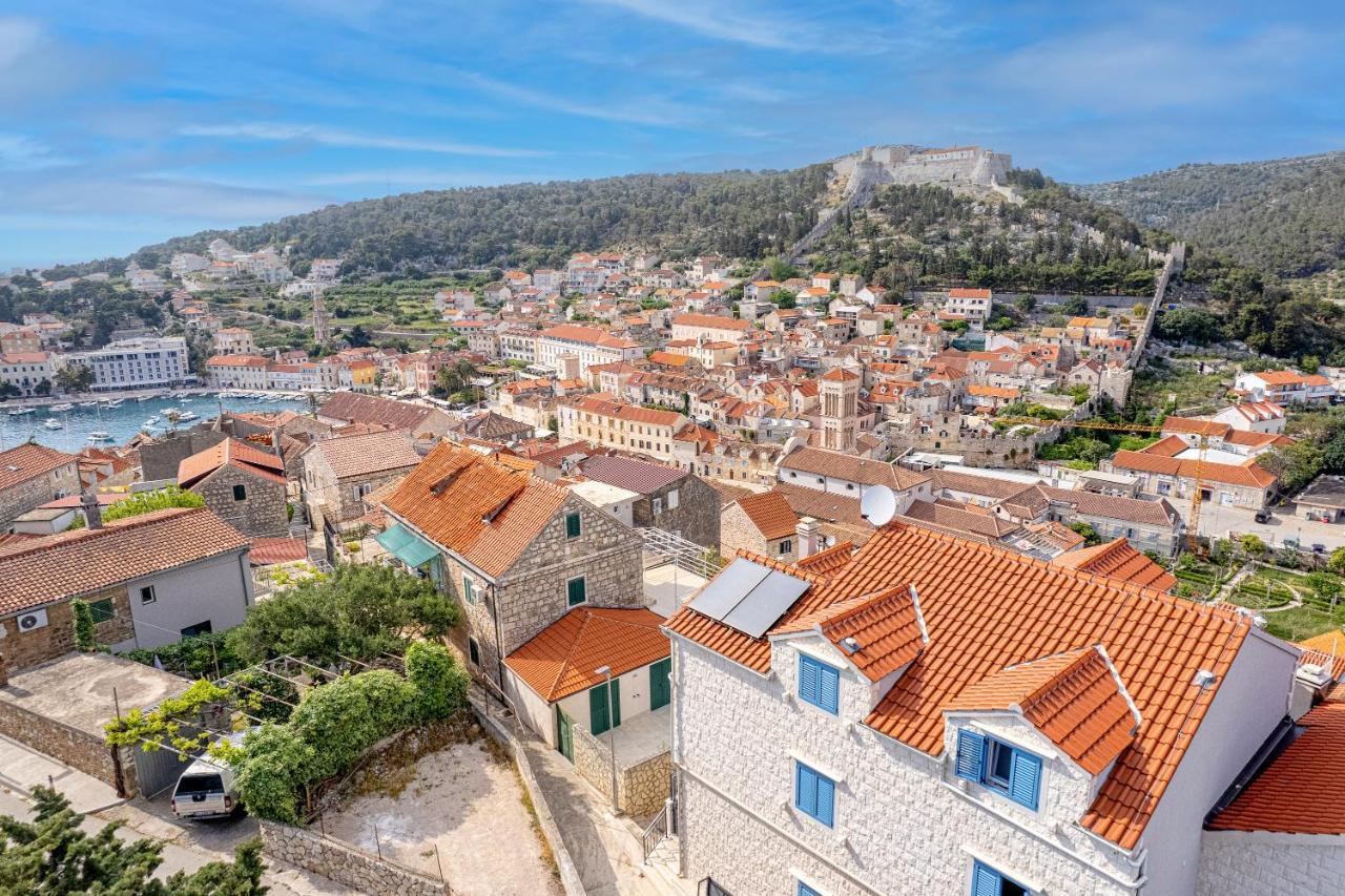Villa Capitis In The Center Hvar Town Exteriér fotografie